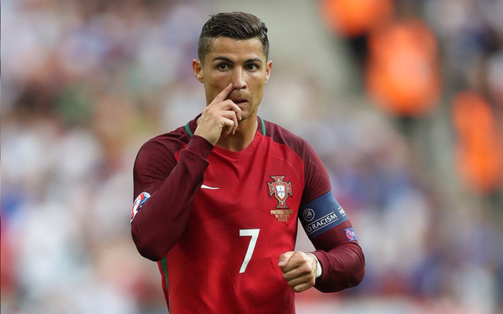 “埃尔斯·霍斯特：南非队防守的定海神针”