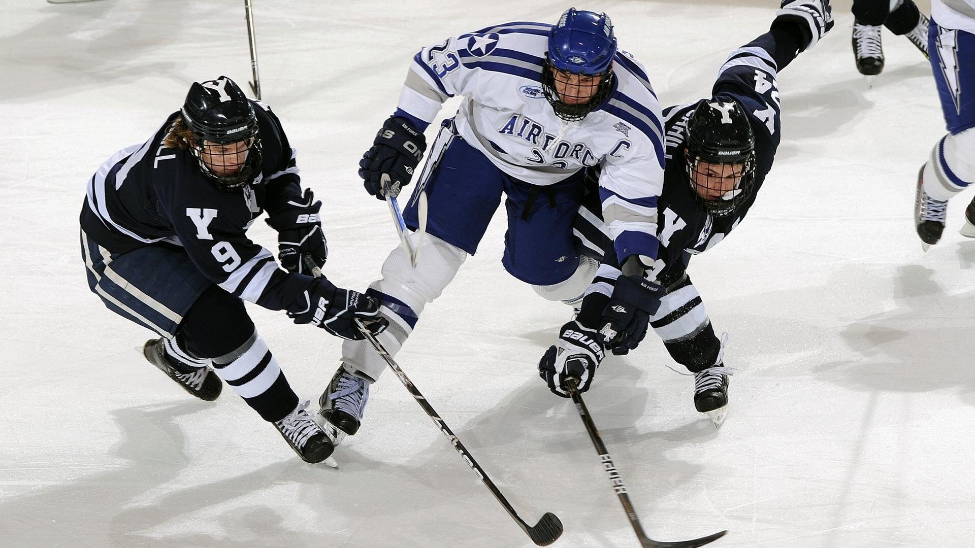 足球运动与科技创新结合，催生新型体育产品，足球的创新